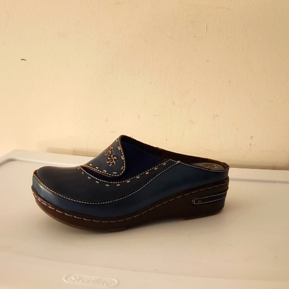 L'Artiste by Spring Step Chino Clogs (New)